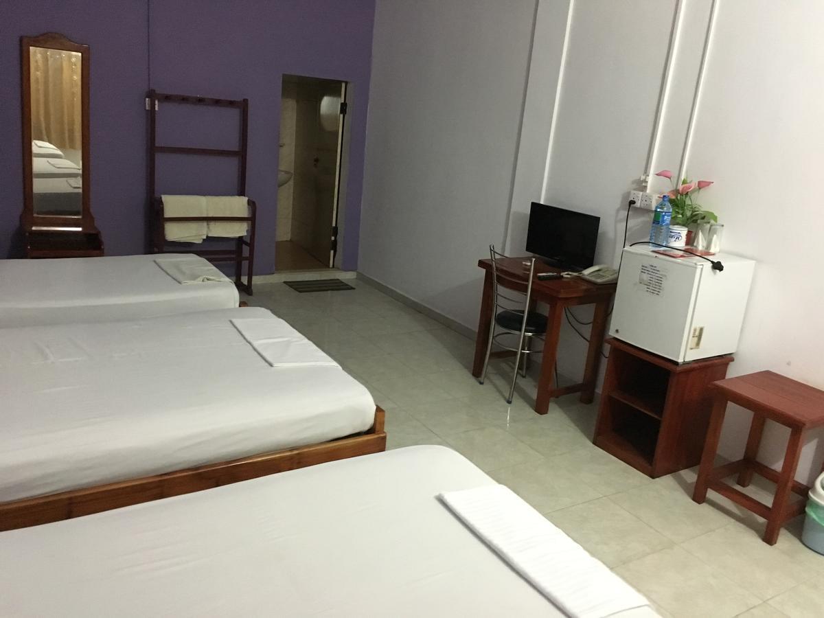 Gnaanams Hotel And Restaurant جافنا المظهر الخارجي الصورة