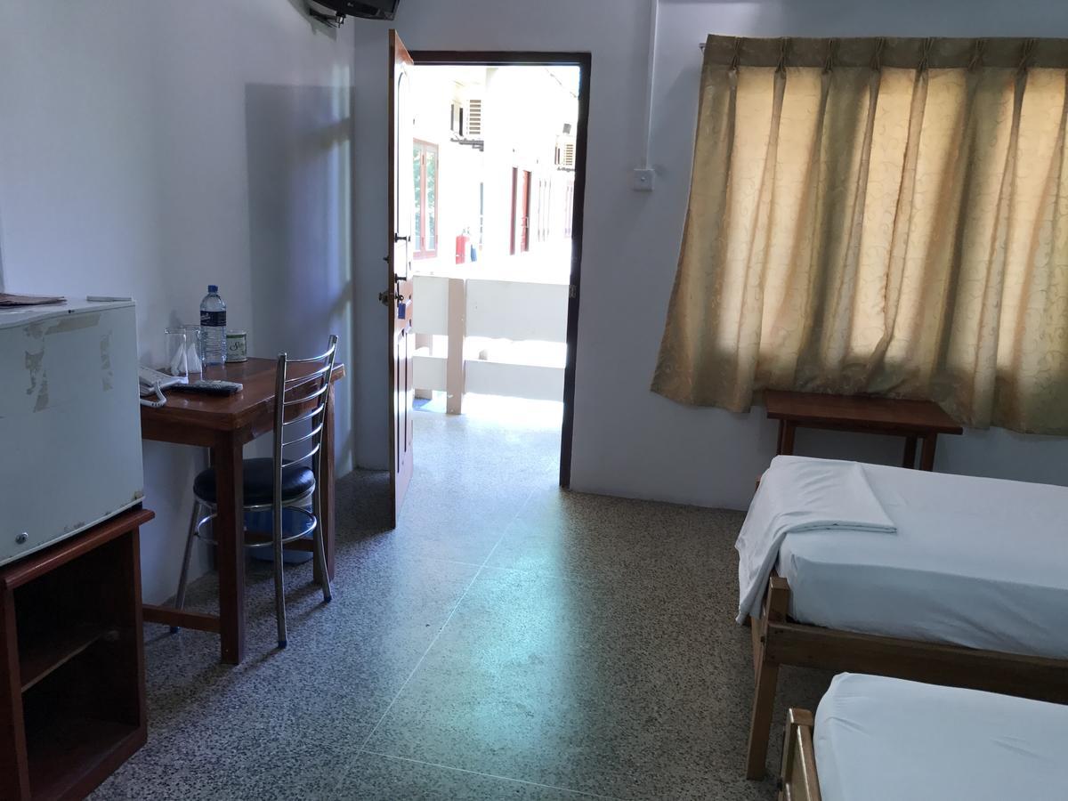 Gnaanams Hotel And Restaurant جافنا المظهر الخارجي الصورة