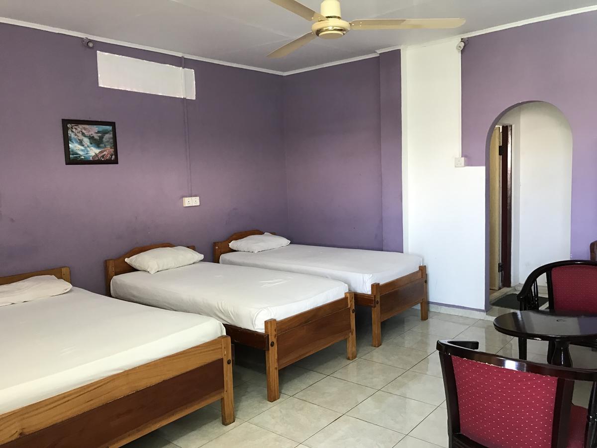 Gnaanams Hotel And Restaurant جافنا المظهر الخارجي الصورة