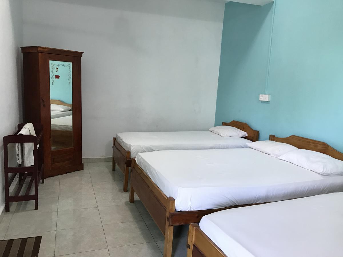 Gnaanams Hotel And Restaurant جافنا المظهر الخارجي الصورة