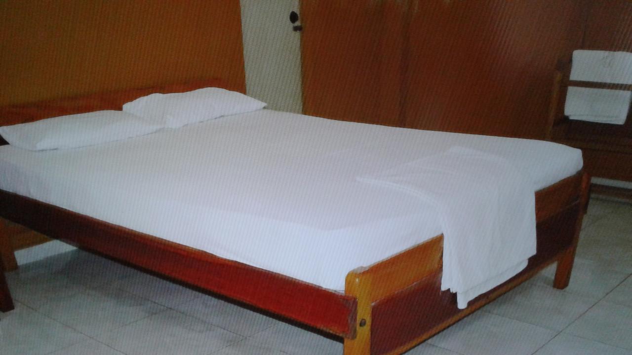 Gnaanams Hotel And Restaurant جافنا المظهر الخارجي الصورة